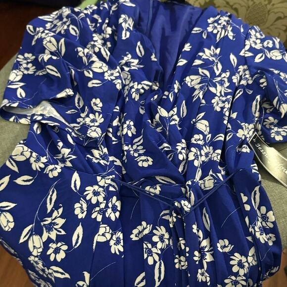 JESSICA HOWARD Tie Waist Handkerchief Hem Dress Size 18W New with Tag - Picture 4 of 4